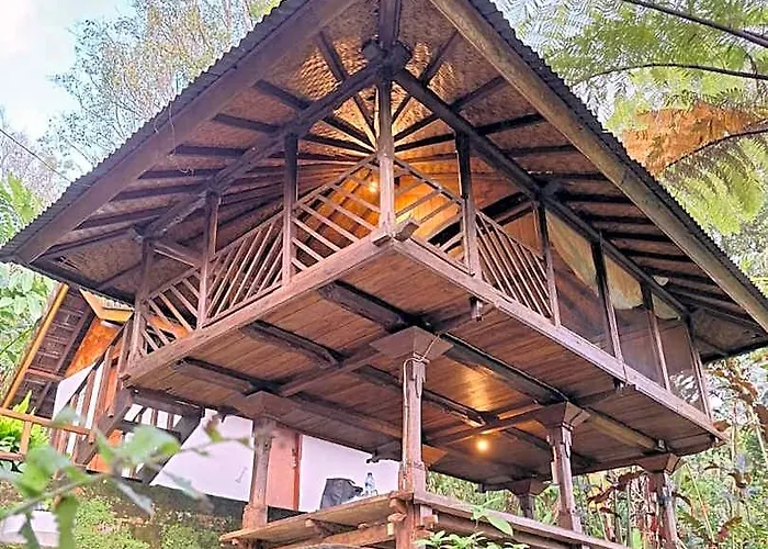 Sang Natha - Kopi Tiam & Agro Lodge